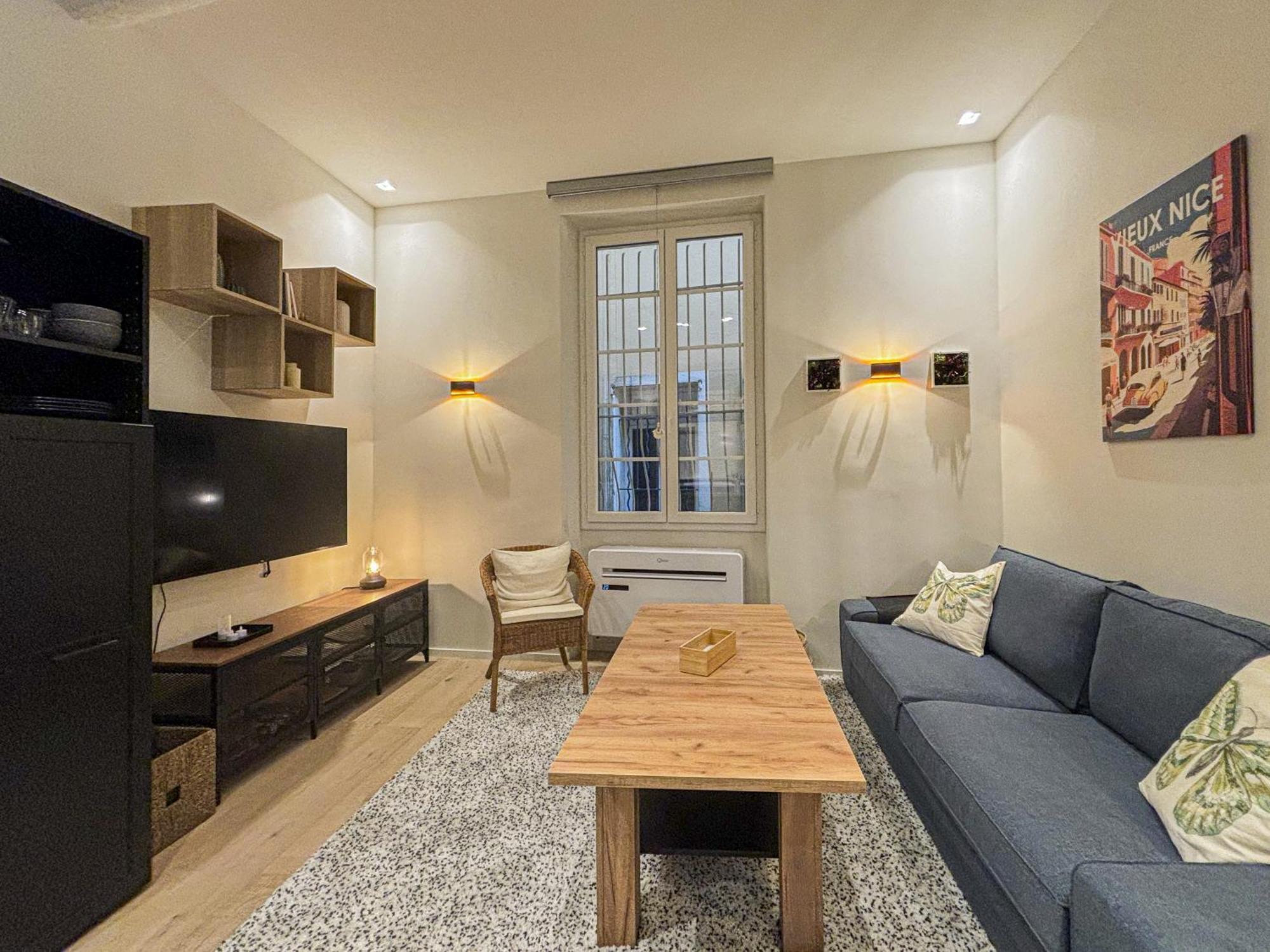 Apartment Old Town - 4 Pers, Wifi, Ac